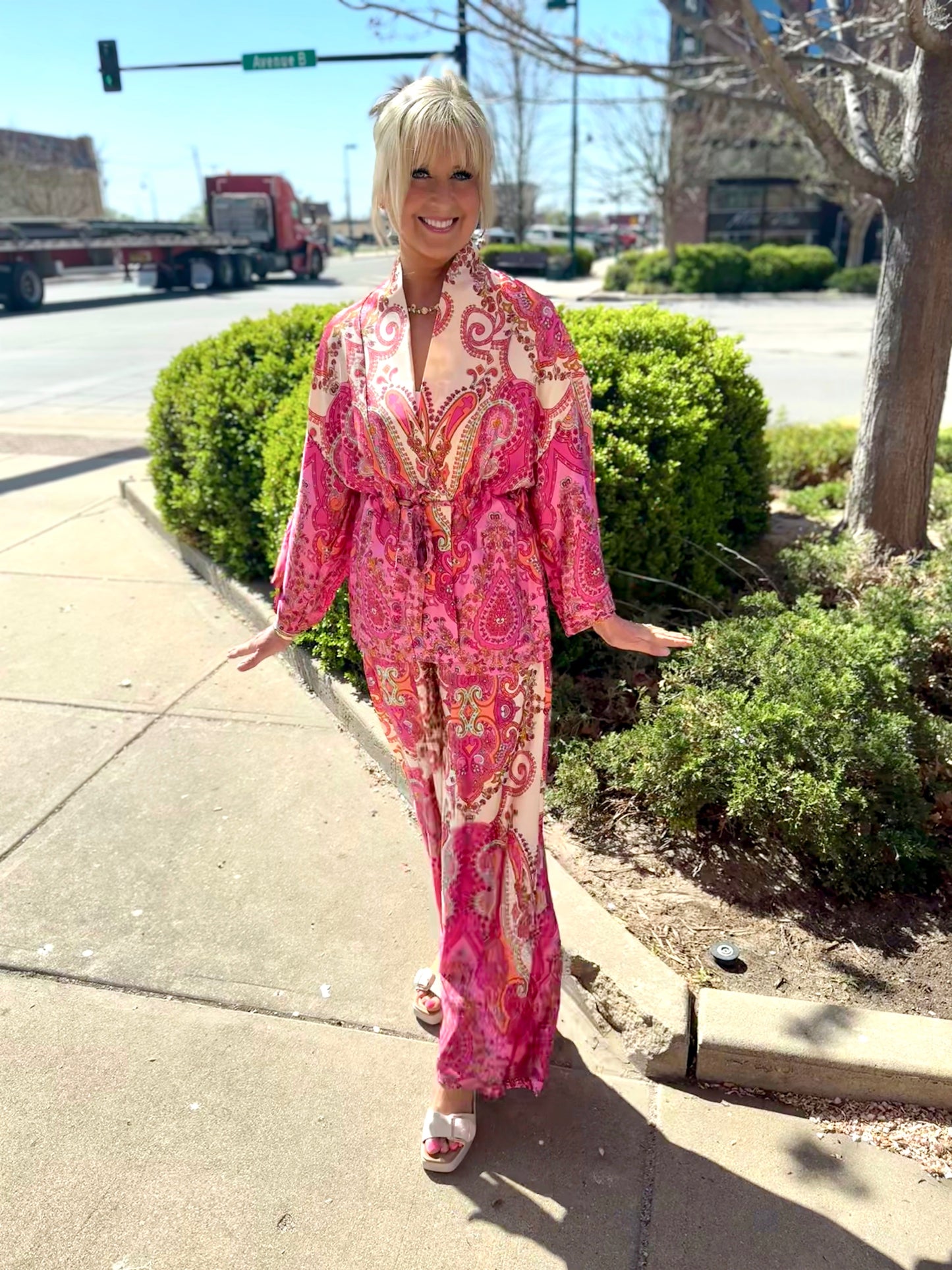 Molly Bracken PINK DAPHNE WOVEN KIMONO