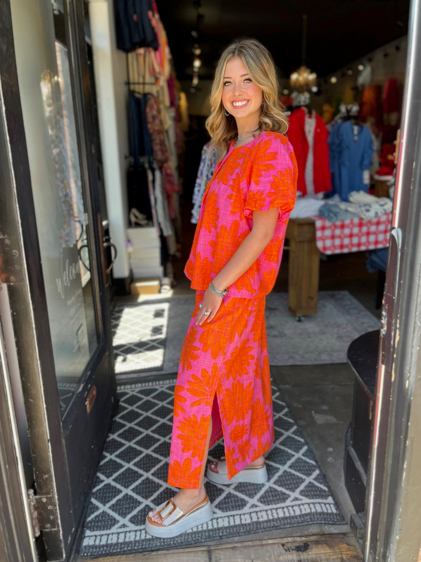 Ivy Jane Mango Bursting Daisy Top