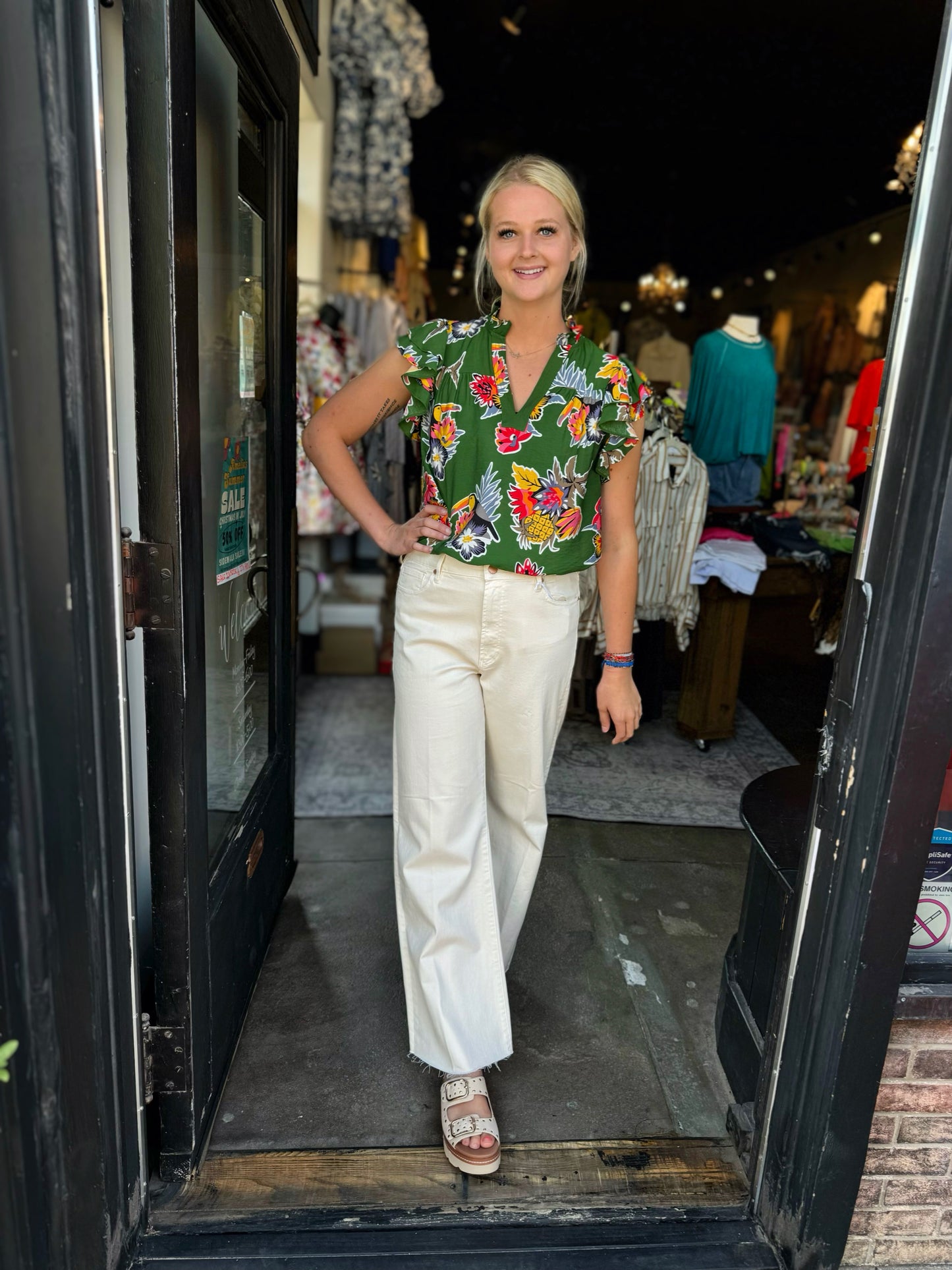 Jade Toucan Para Ruffles Sleeve Top