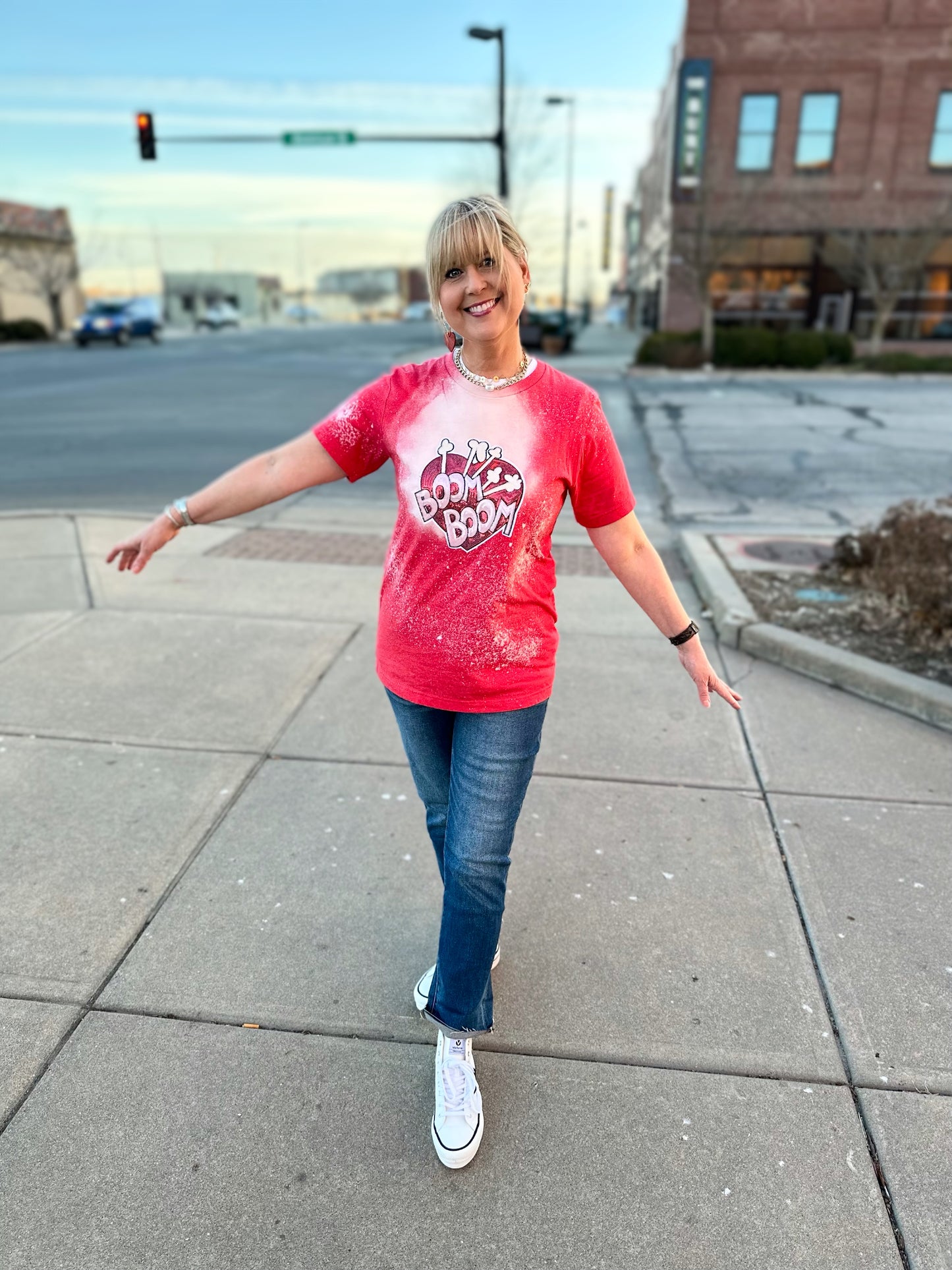 boom boom red tee